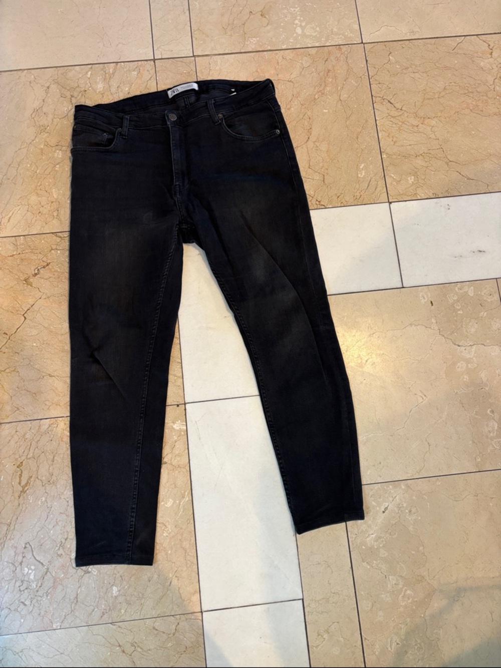 Zara Men's Skinny Jeans in Black